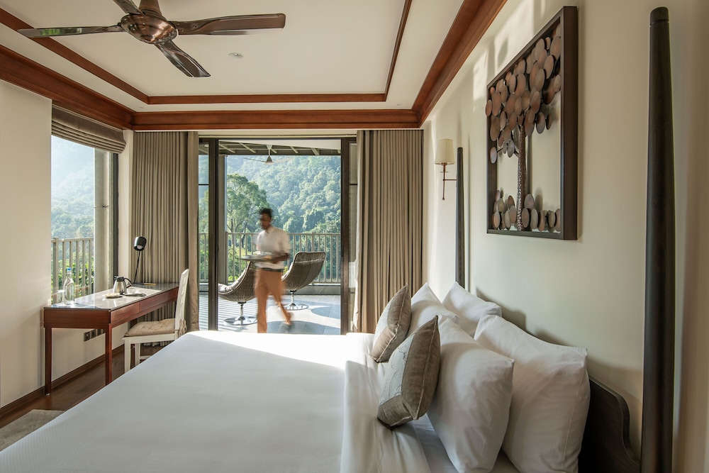 Niraamaya Retreats Samroha, Atthirappilly 24/62