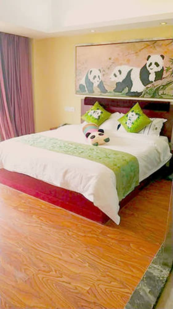 Panda Cub Hotel China West Normal University Branch 5/11