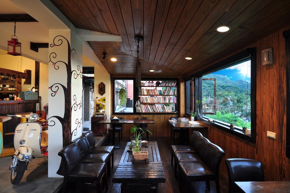 Sunnyroom 61/77