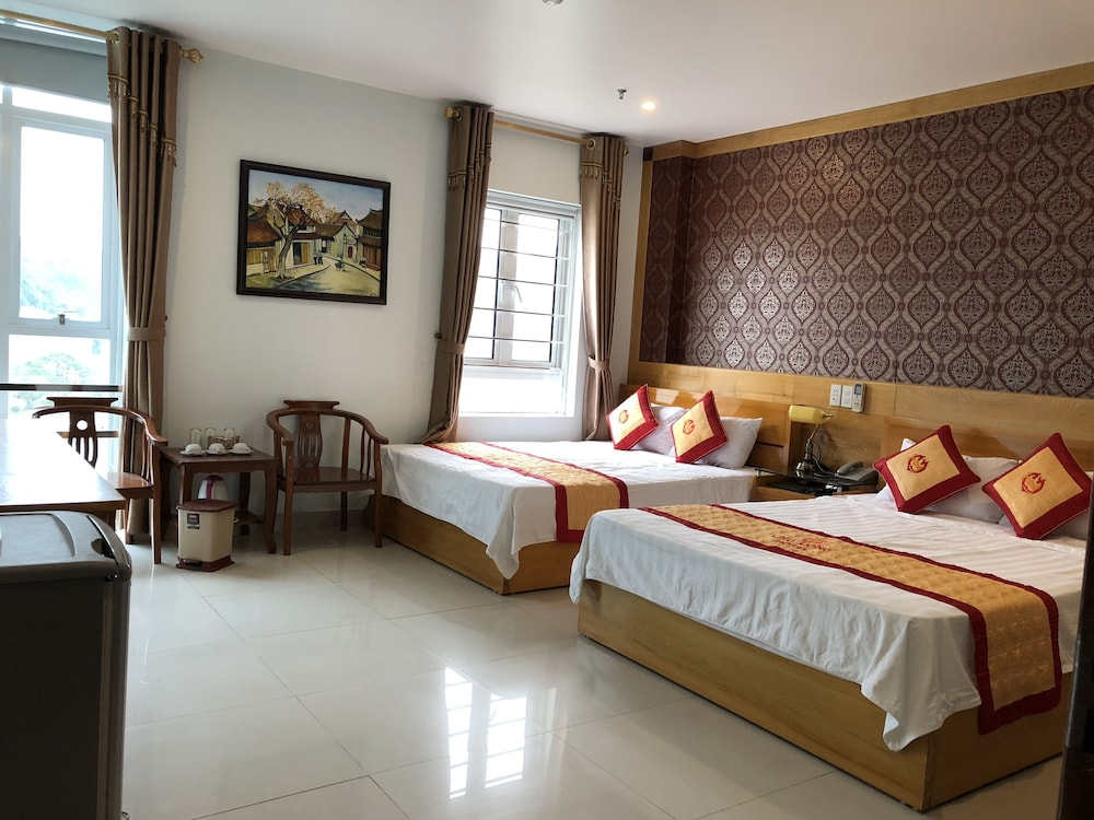 Chu Long Hotel 14/49
