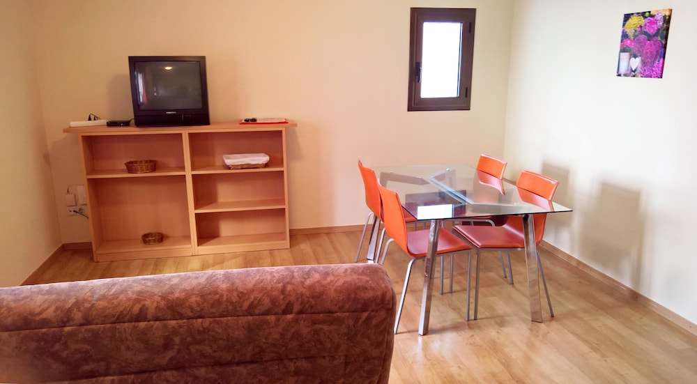 Apartamentos Pantebre 3000 58/64