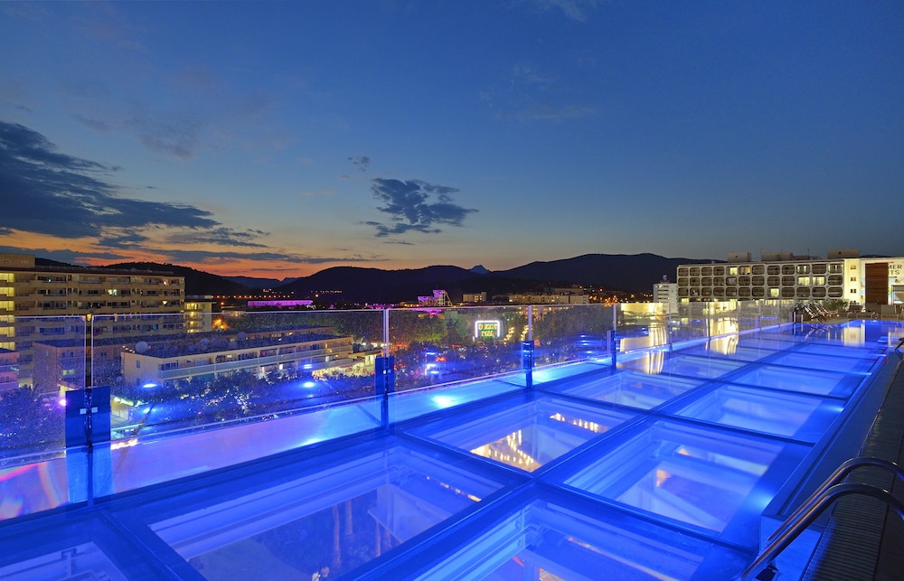 Innside by Melia Calvia Beach 27/50