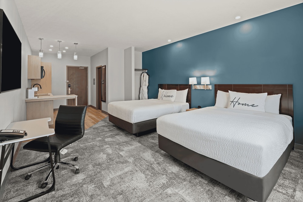 Home Inn and Suites Regina Airport 15/68