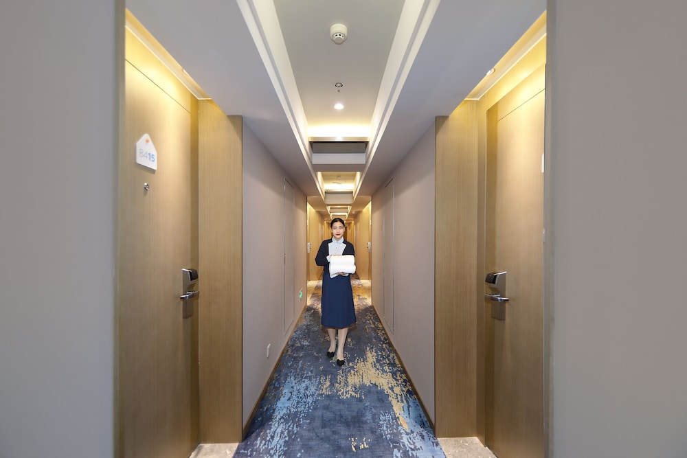 Holiday Inn Express Xiamen City Center 34/52