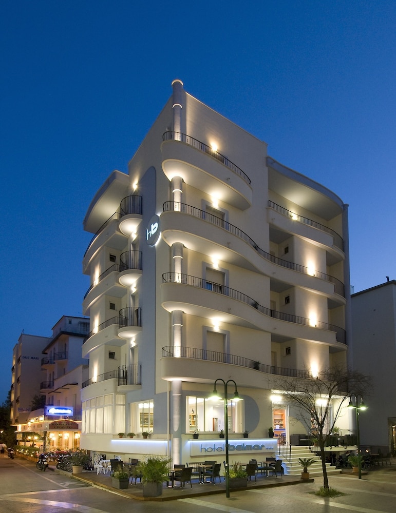 Hotel Belmar 1/26