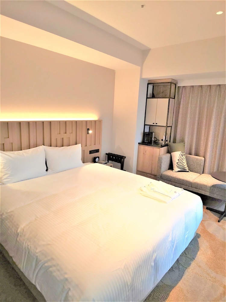 Miyako City Osaka Hommachi 31/61
