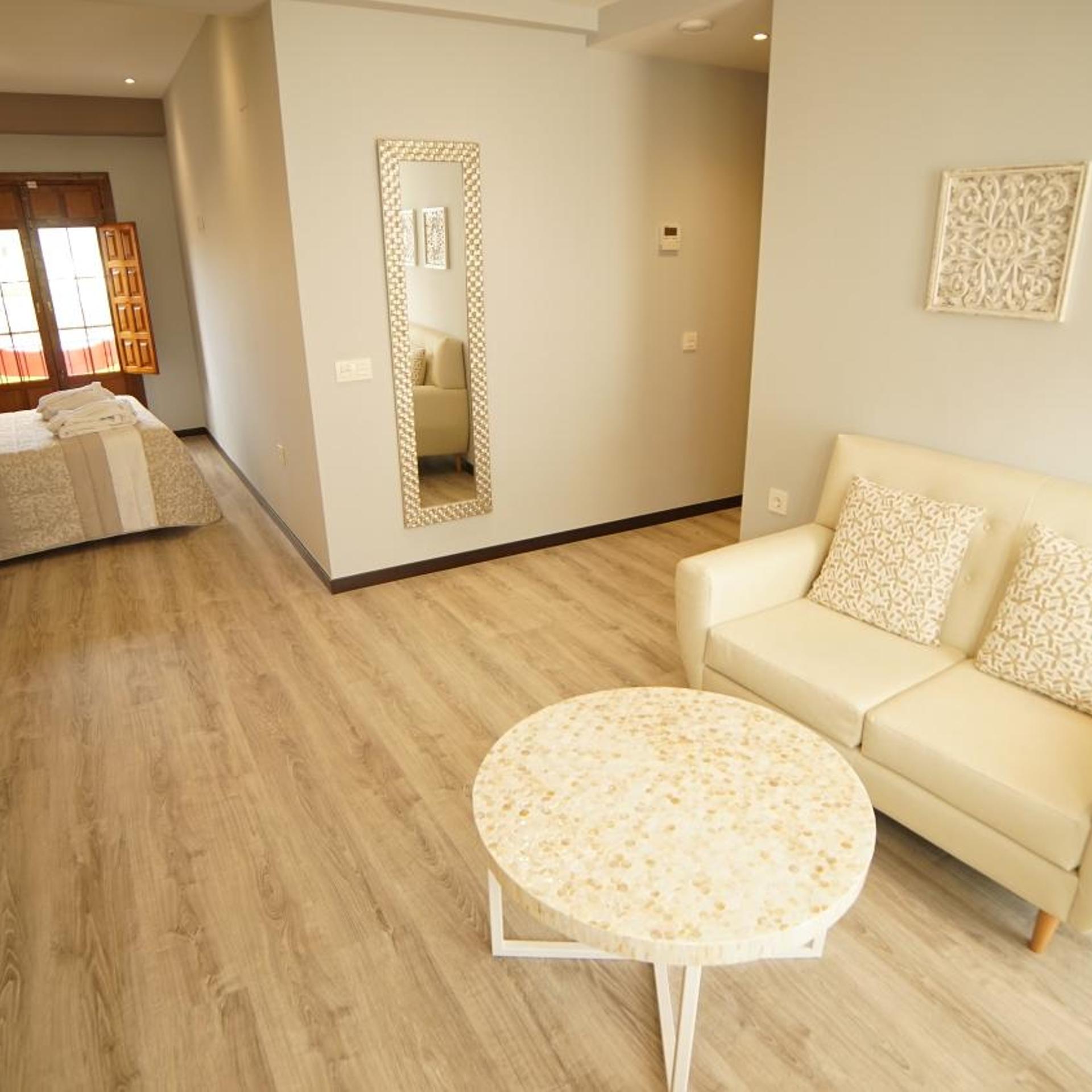 Hotel Infante Antequera 45/64