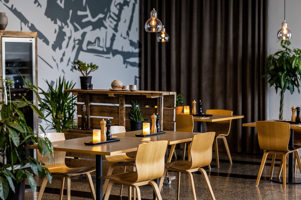 Aalborg Airport Hotel 47/53