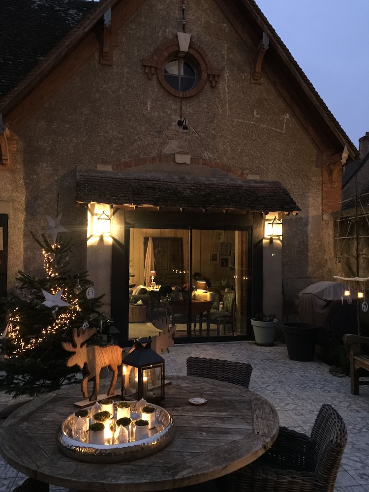 Boutique Hotel B&B Fleurie، بورجيز 6/50