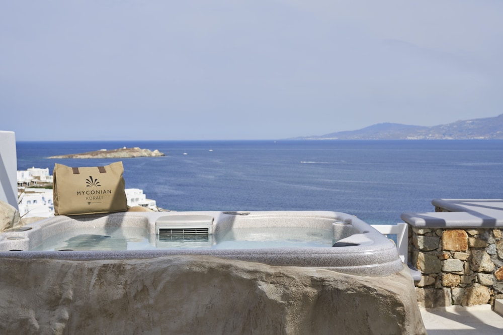 Myconian Korali Relais and Chateaux 74/78