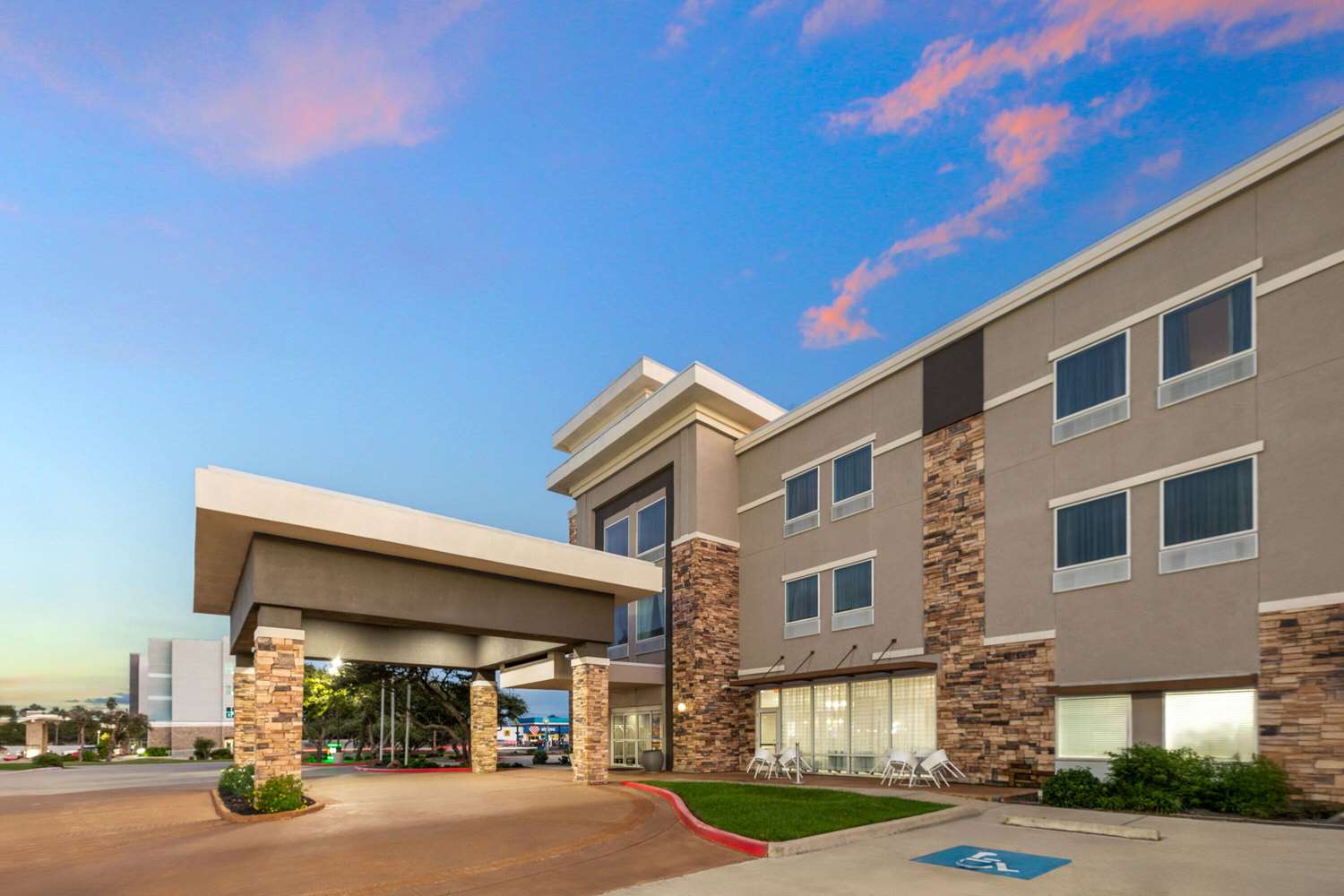 La Quinta Inn & Suites by Wyndham Rockport - Fulton 39/46