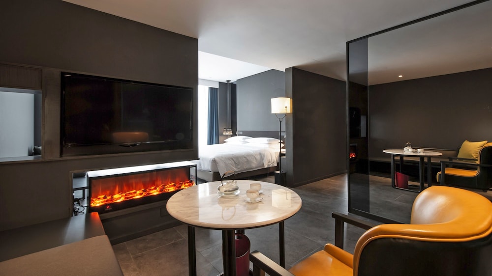 Lucid Xixi Hotel 41/57