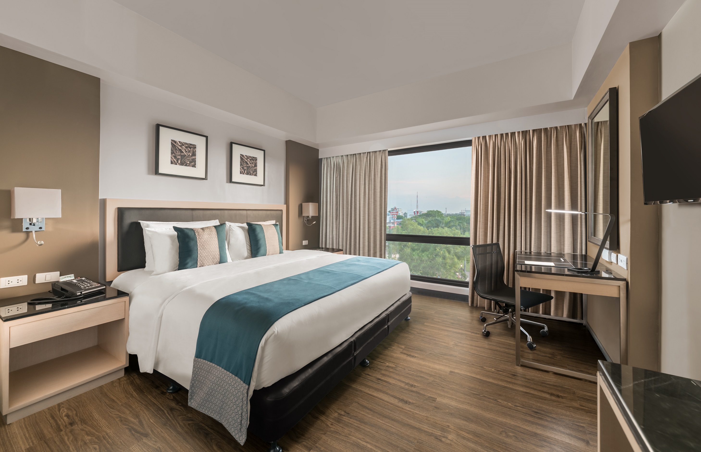 Room at Seda Capitol Central Bacolod, BACOLOD