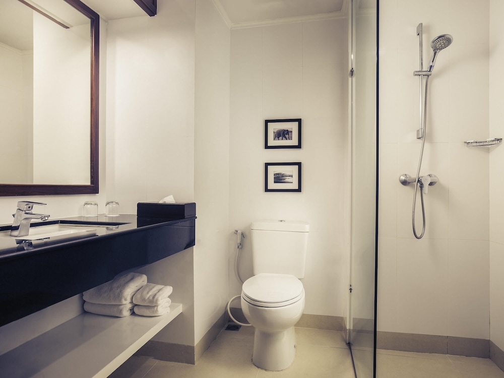 Mercure Chiang Mai Hotel 58/61