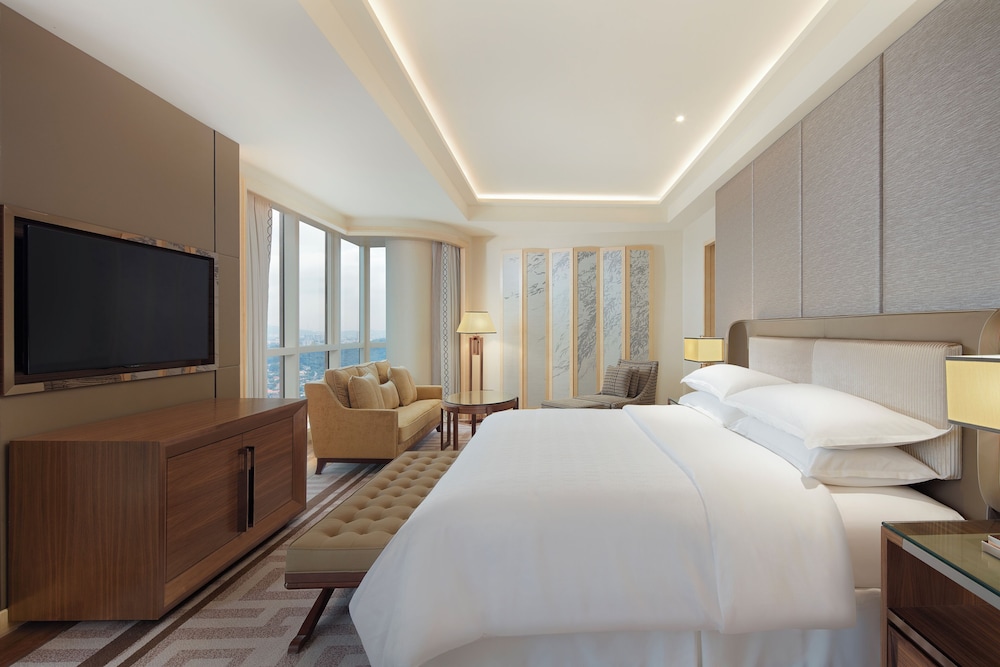 1 Bedroom, Presidential, Suite, King Bed