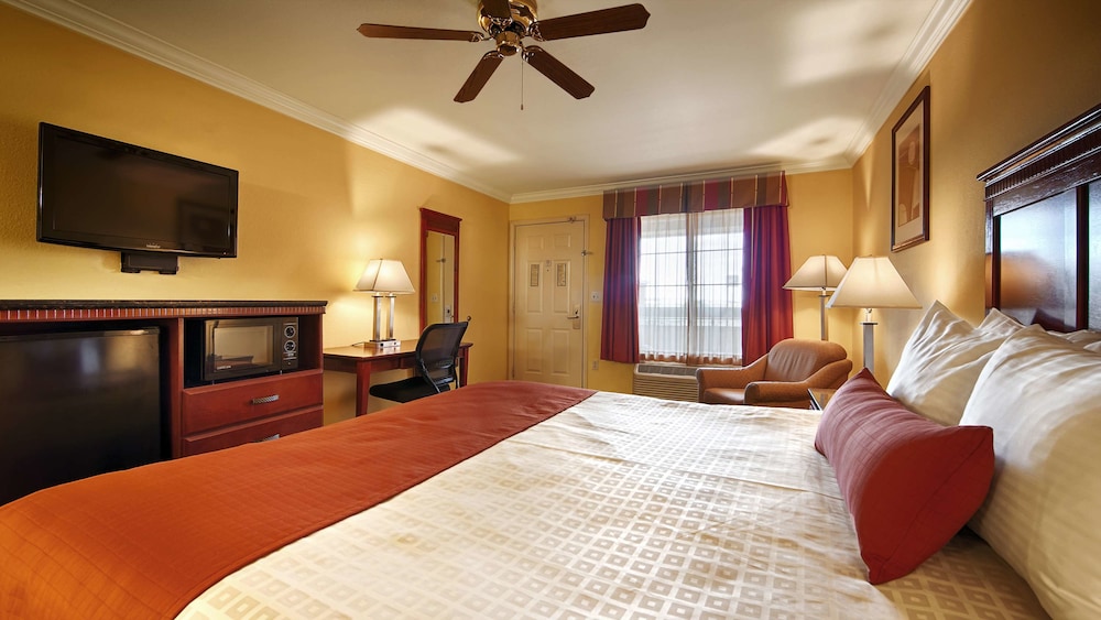Best Western Heritage Inn Bakersfield 14/29