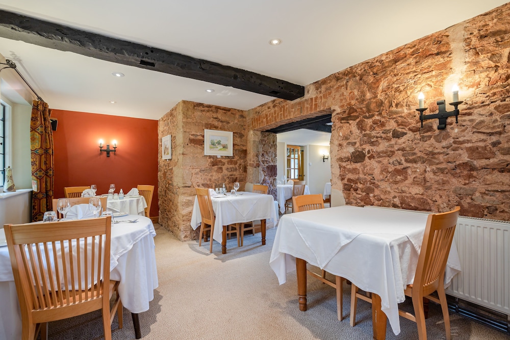 Castle Of Comfort Hotel & Restaurant 21/40