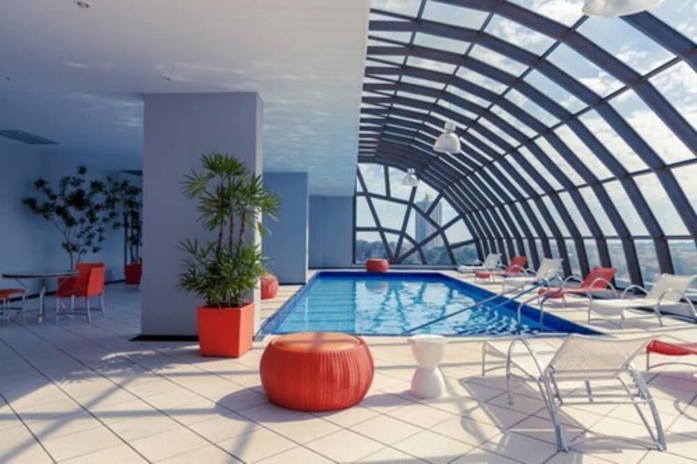 swimming pool spa