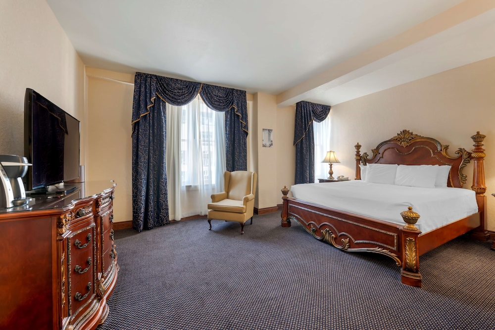 Hotel Flor Tampa Downtown Tapestry Collection by Hilton 17/61