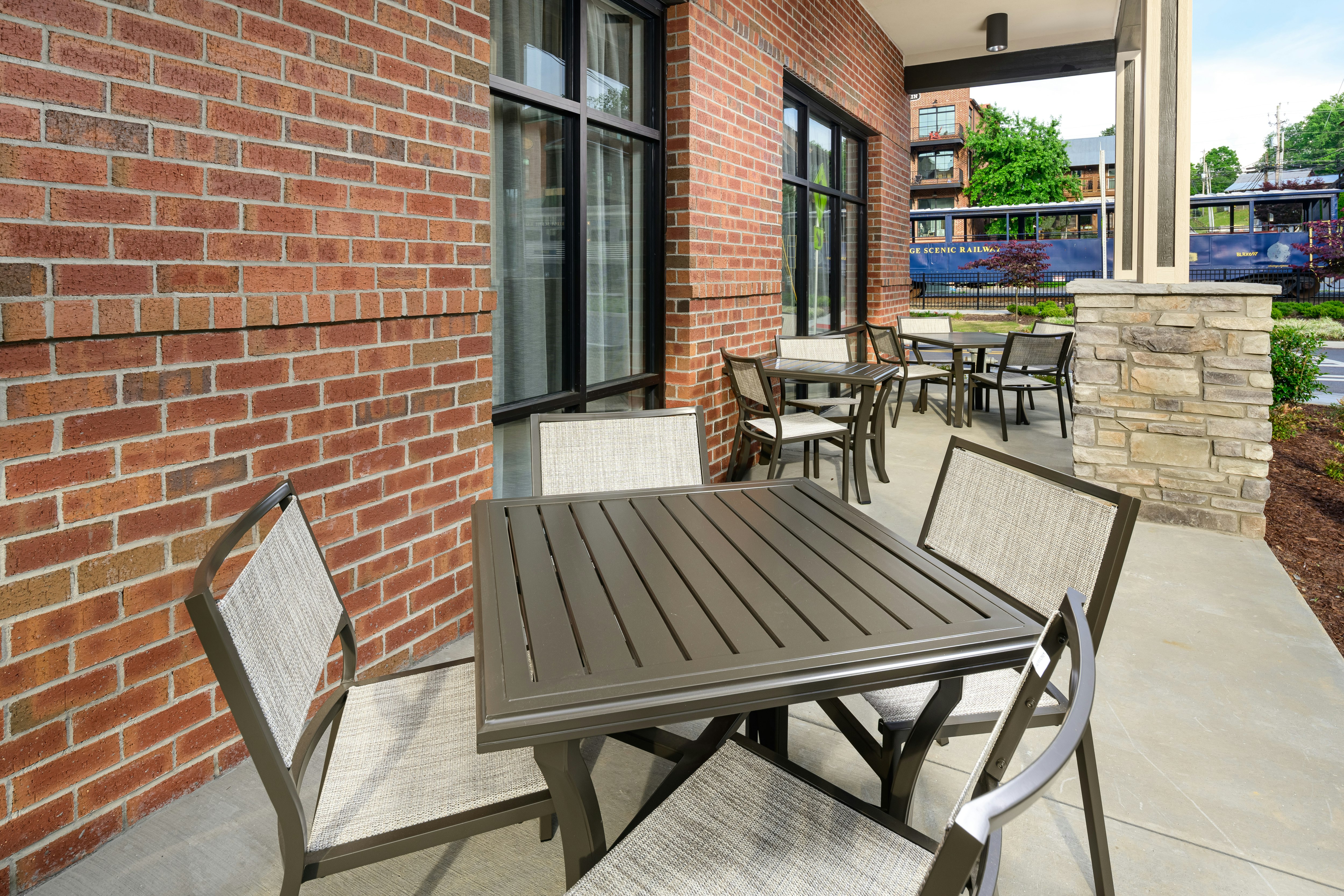 Hampton Inn Blue Ridge Ga 40/58