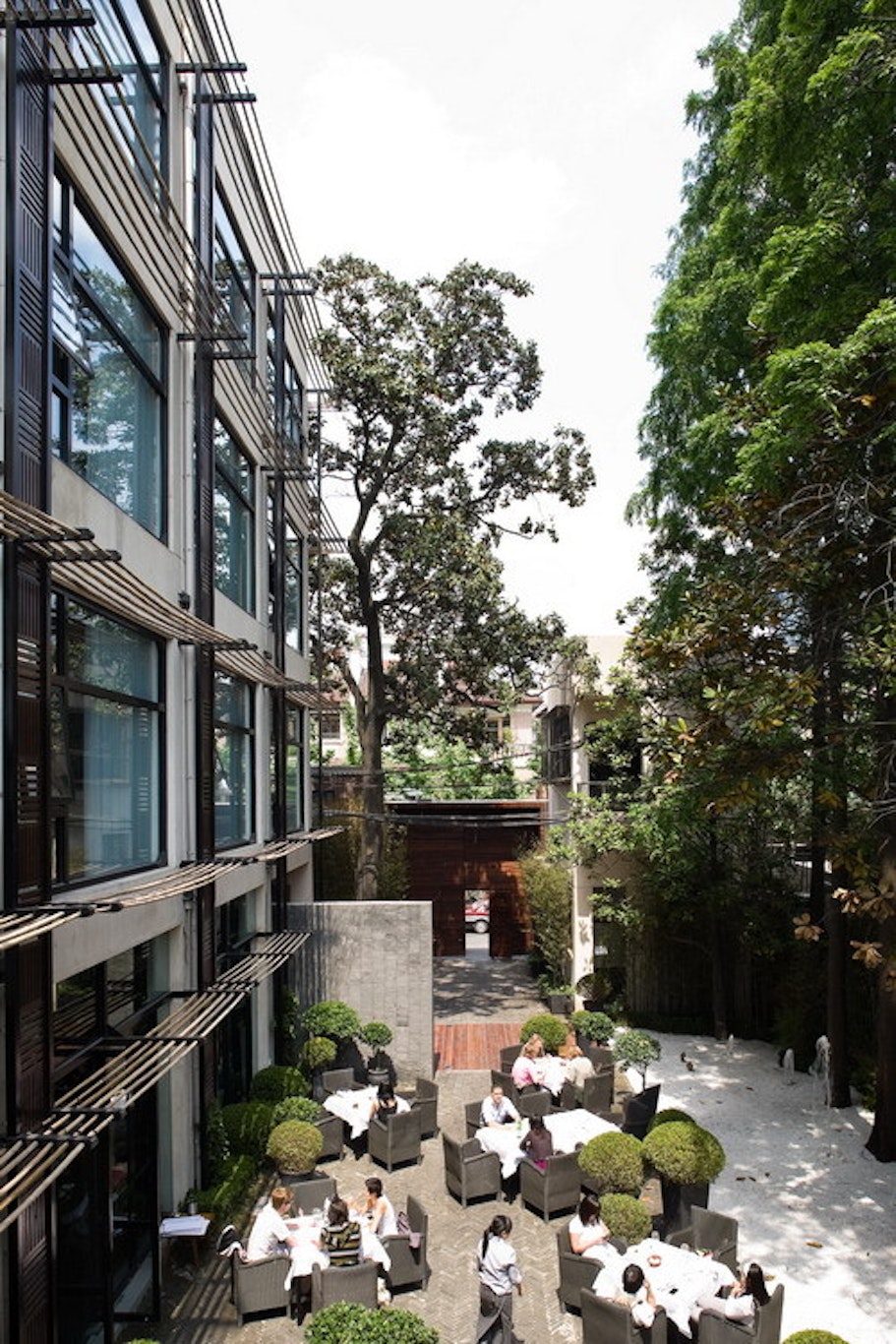 Urbn Boutique Shanghai 2/10