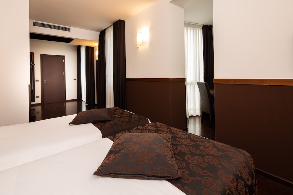Best Western Hotel Biri 15/35