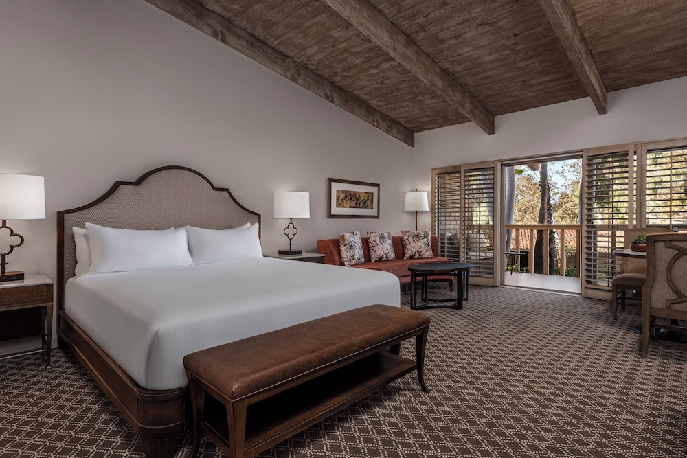 Room, King Bed, Pool Side