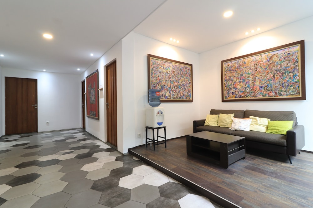 Locus Rooms by ZUZU 17/22