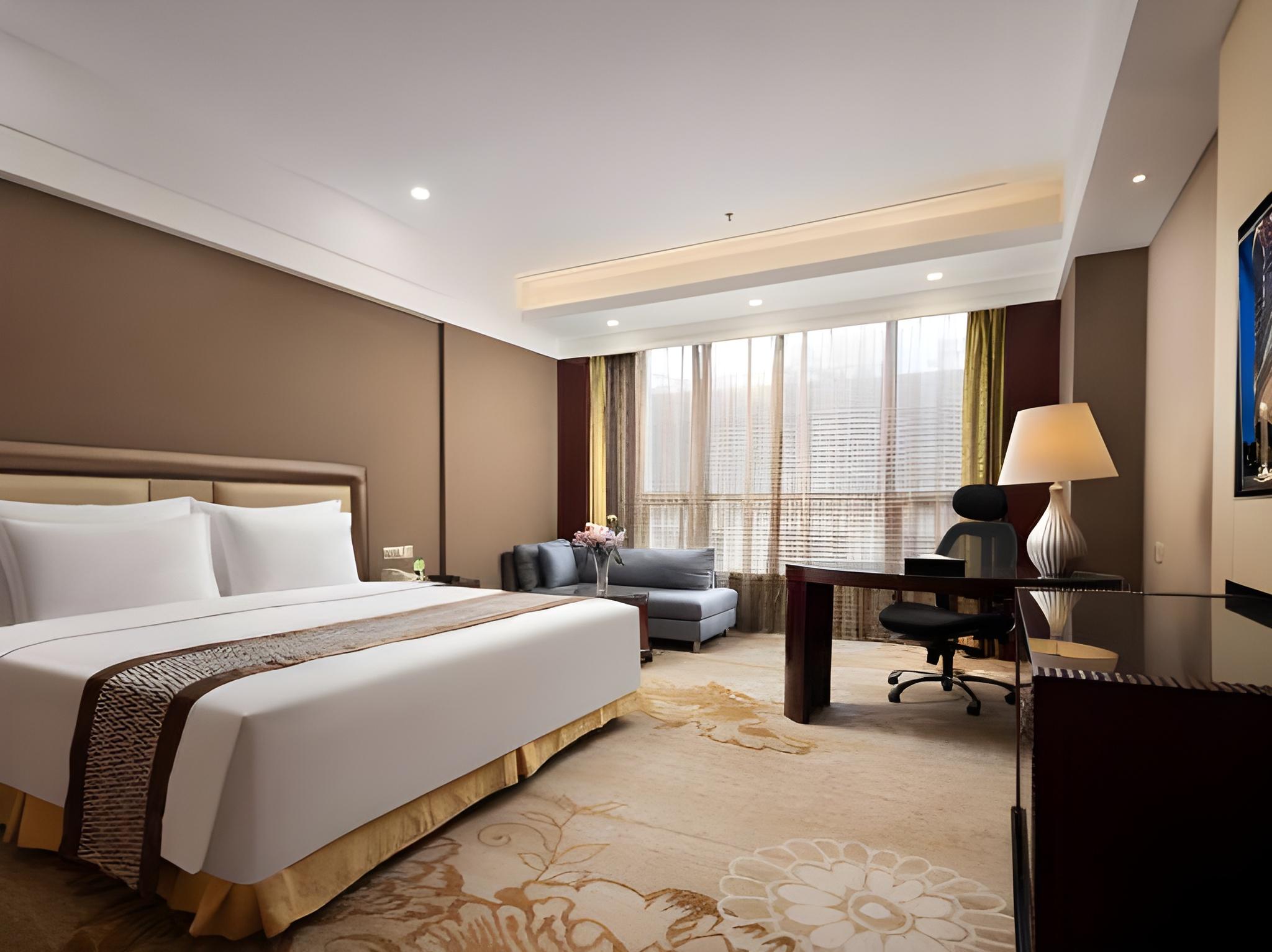 Star, Queen Bed