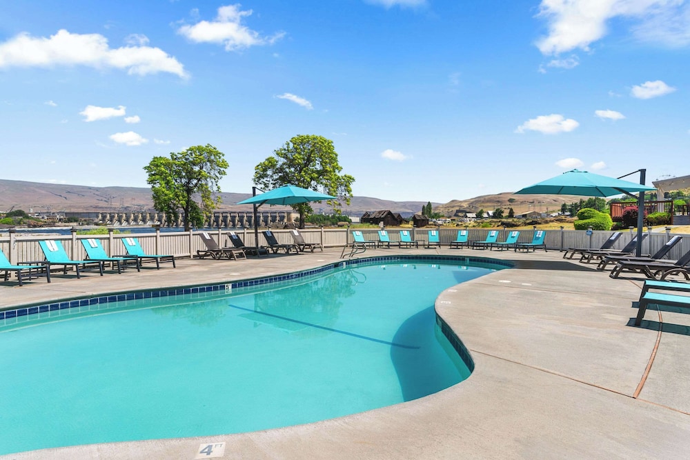 Columbia River Hotel, Ascend Hotel Collection 43/76