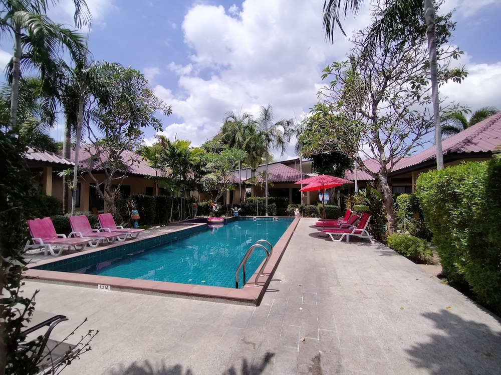 Happy Cottages Phuket 27/42