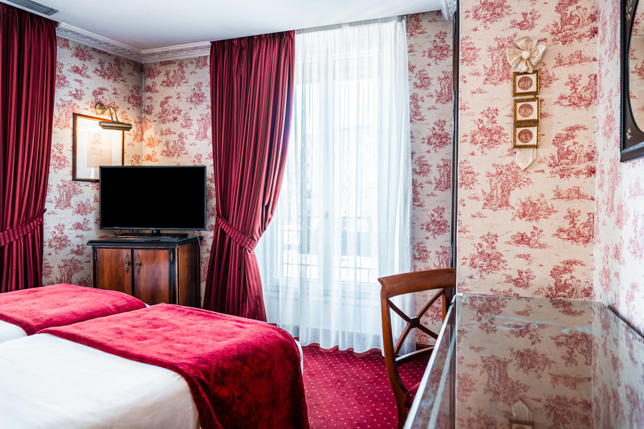 Maison Eugenie 13/42