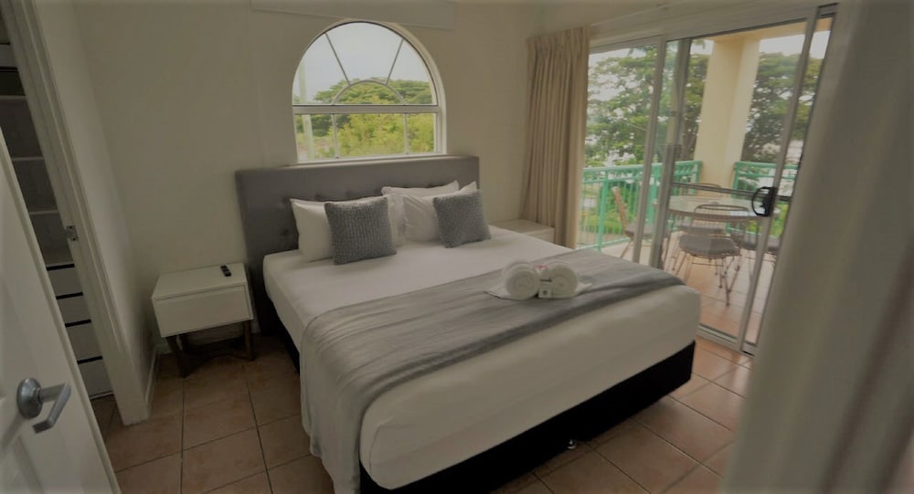 Shingley Beach Resort 26/72