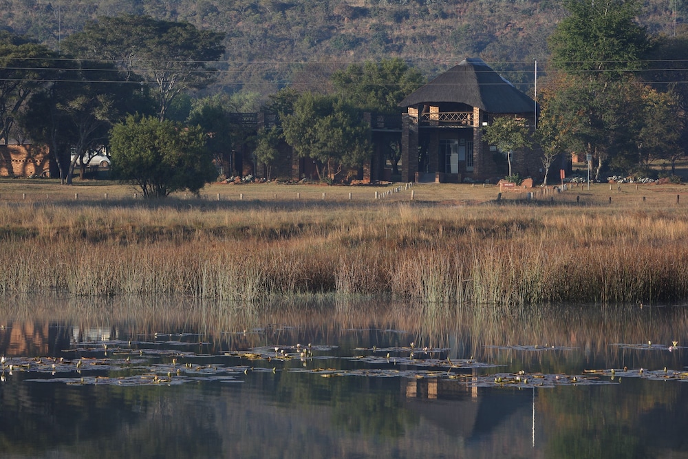 Ezemvelo Nature Reserve 11/20