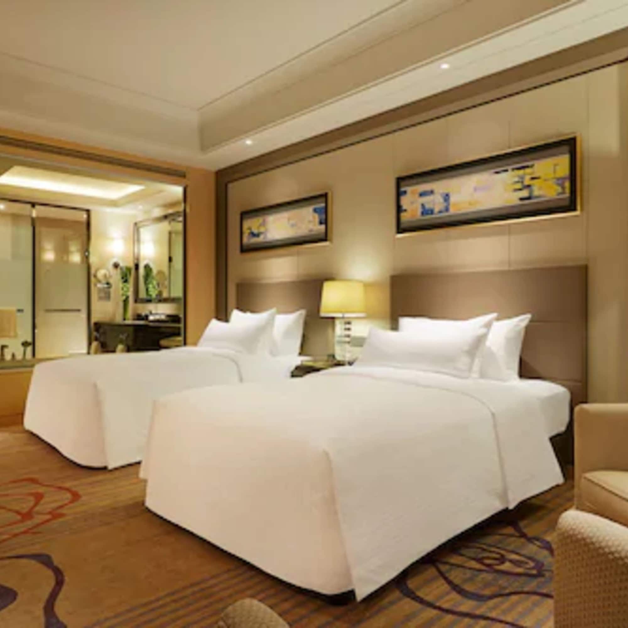 Deluxe, Executive, Twin Beds