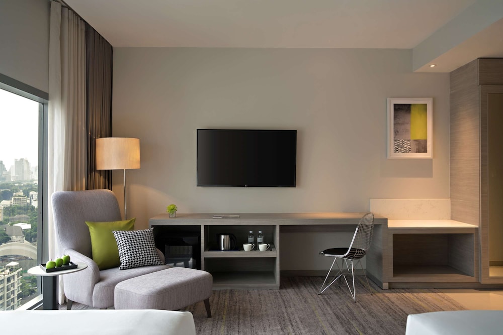 HYATT PLACE BANGKOK SUKHUMVIT 60/69