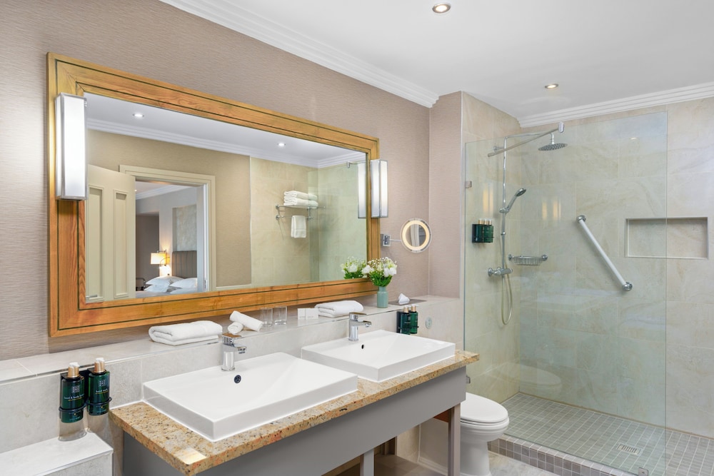 The Galmont Hotel and Spa 68/69