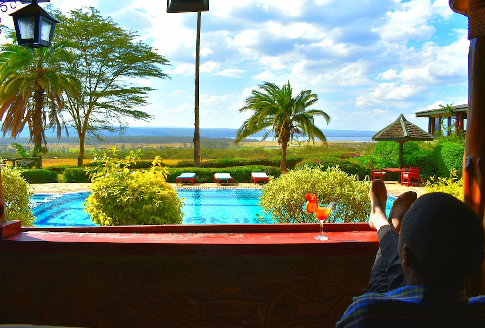 Lake Nakuru Lodge - All Inclusive 30/32