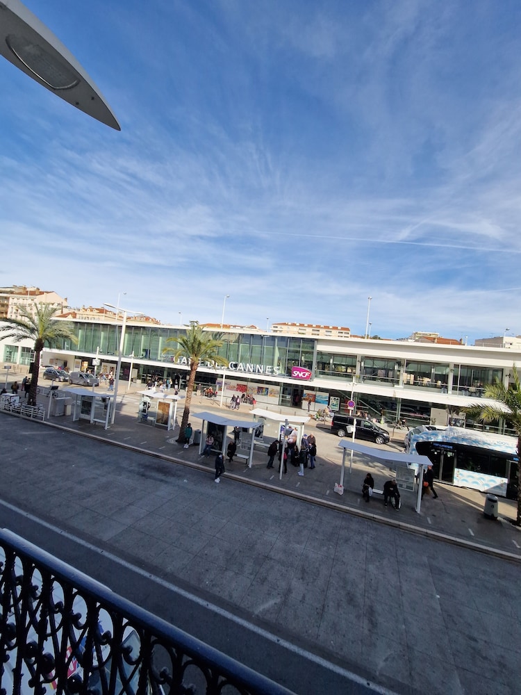Du Nord Cannes 38/50