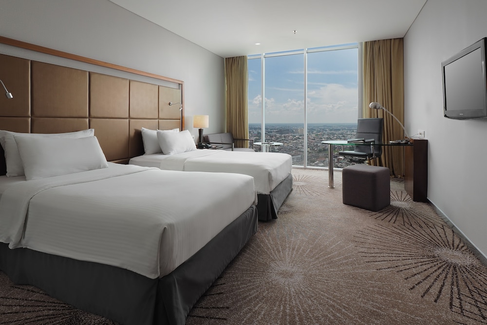 Cambridge Hotel Medan (ex Grand Swiss Belhotel Medan) 14/71
