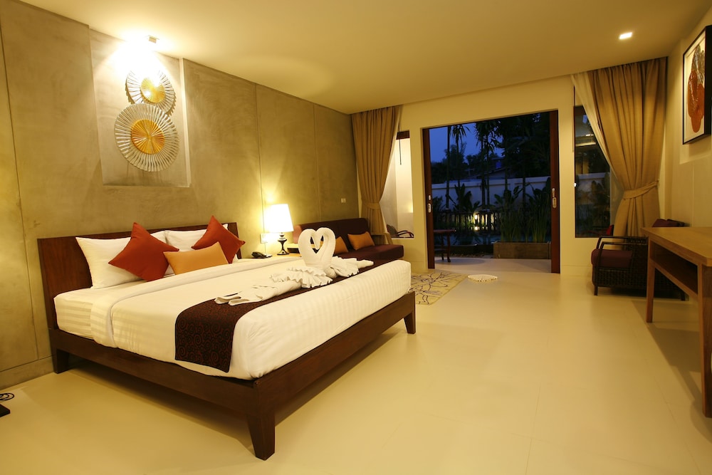 Tea Tree Spa Resort 11/82