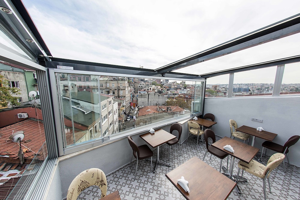 Taksim Nacre Residence 28/48