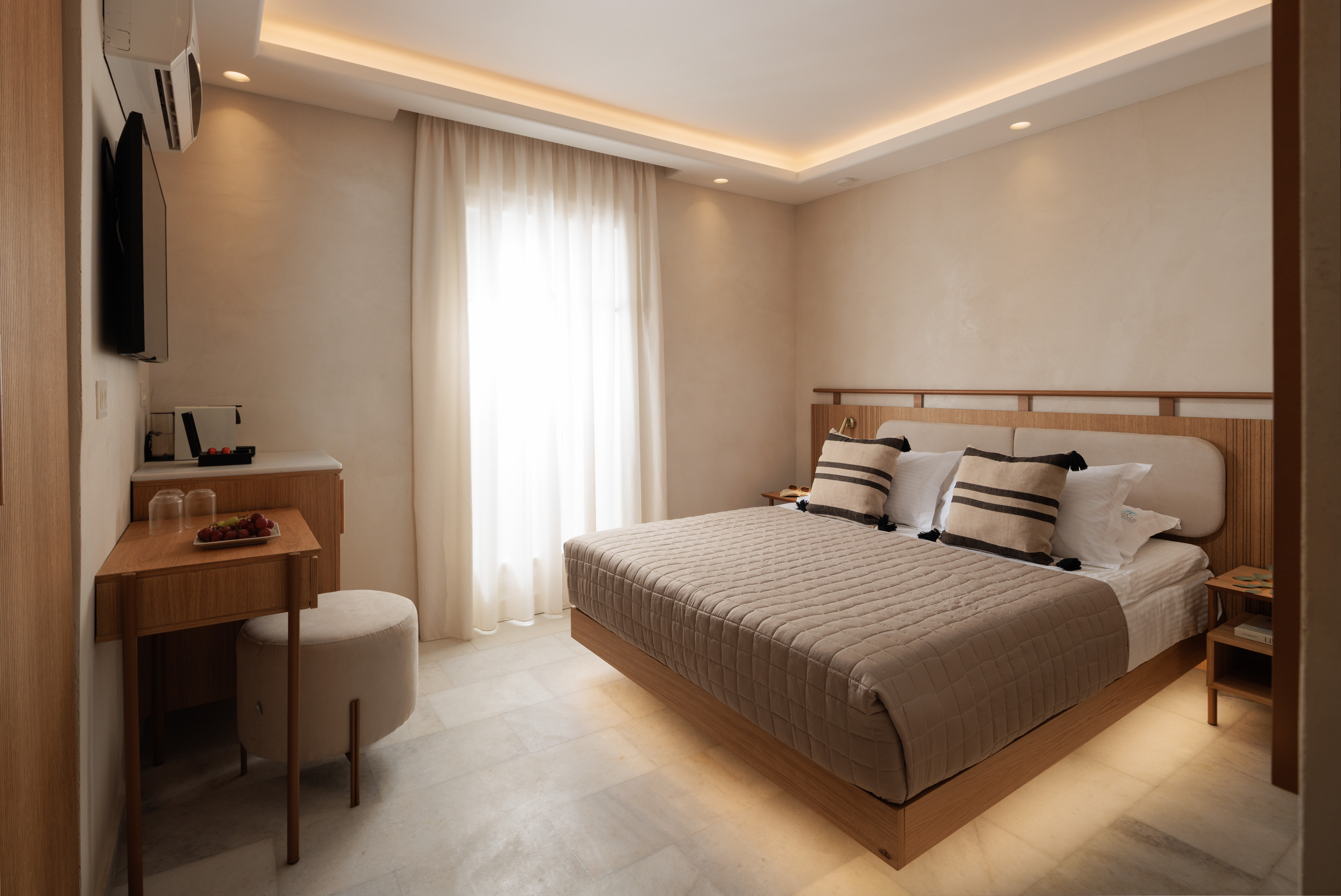 DOUBLE ROOM DELUXE (RB)