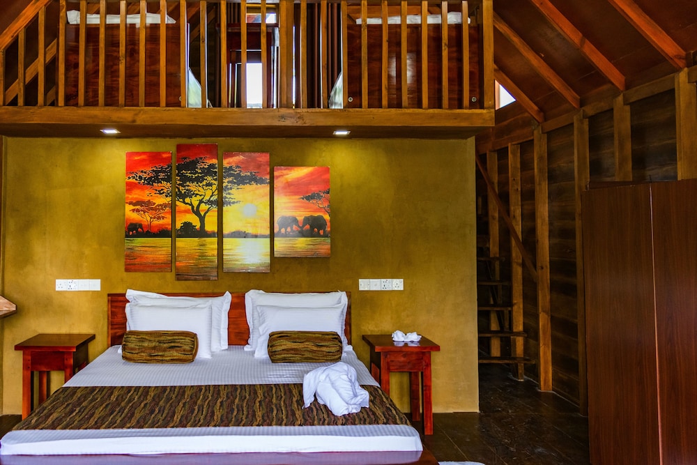 Kandy Cabana Eco Resort 9/36