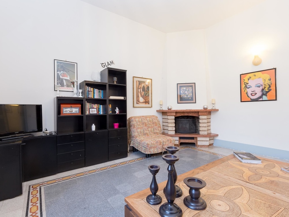 RSH Vatican Comfortable Sunny Apartment 23/34