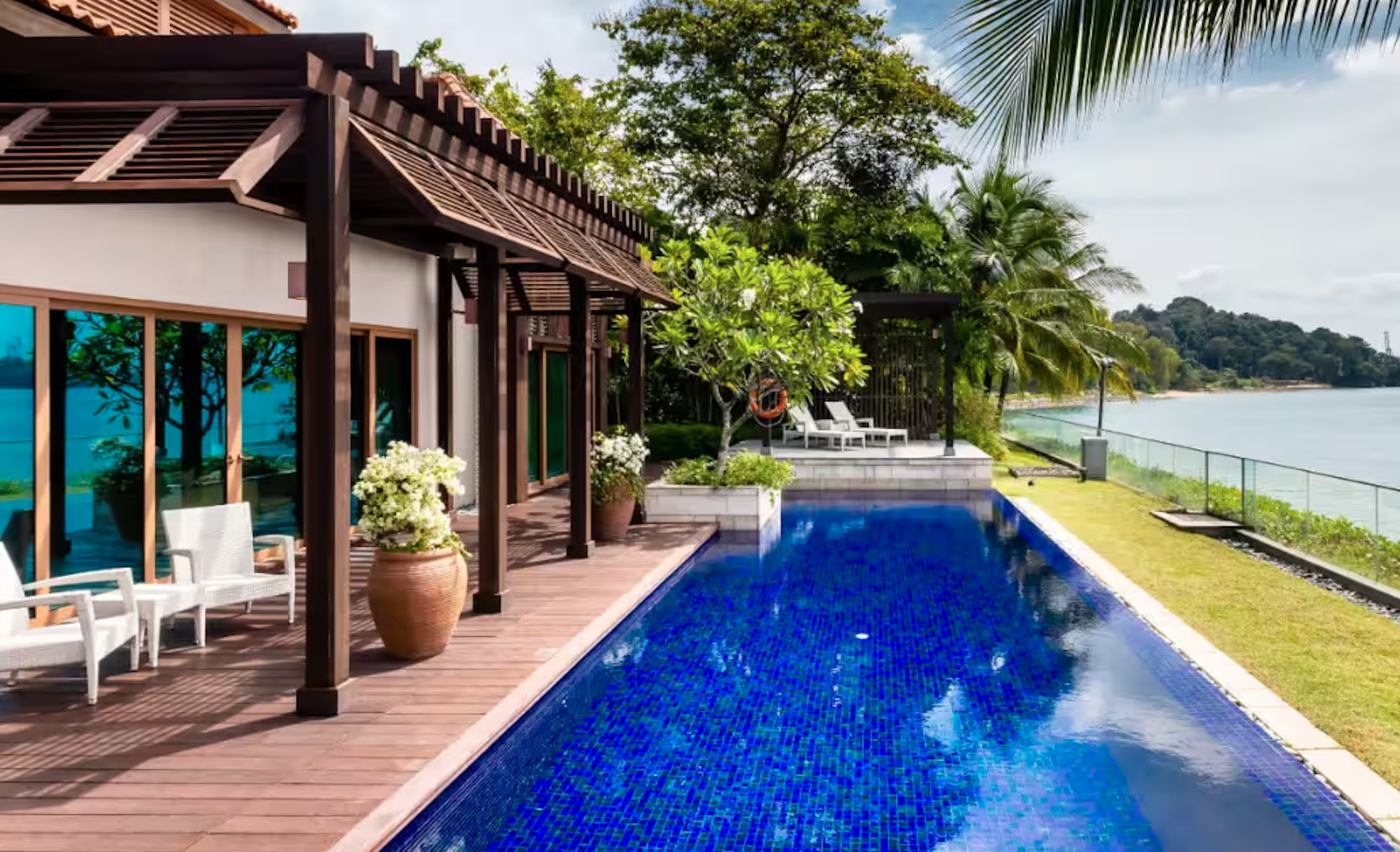 Resorts World Sentosa - Equarius Villas 2/2