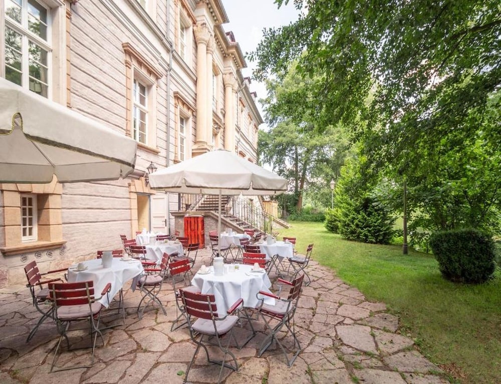 Hotel Schloss Neustadt-Glewe 35/42