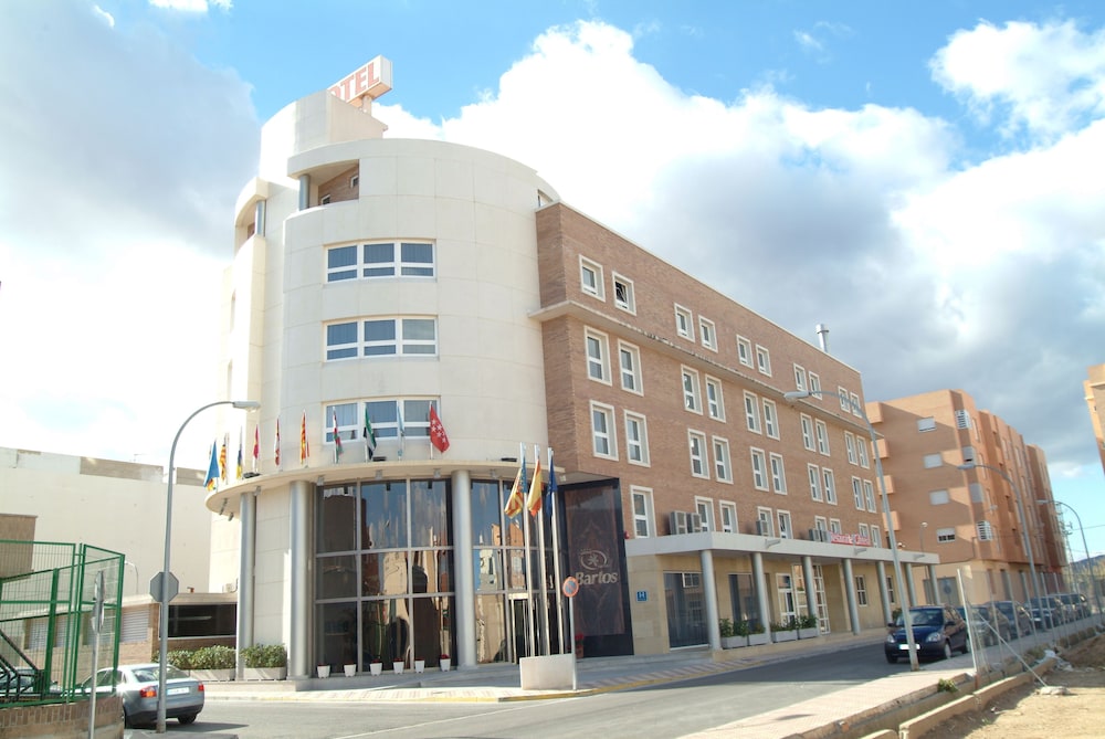 Hotel Bartos 1/44