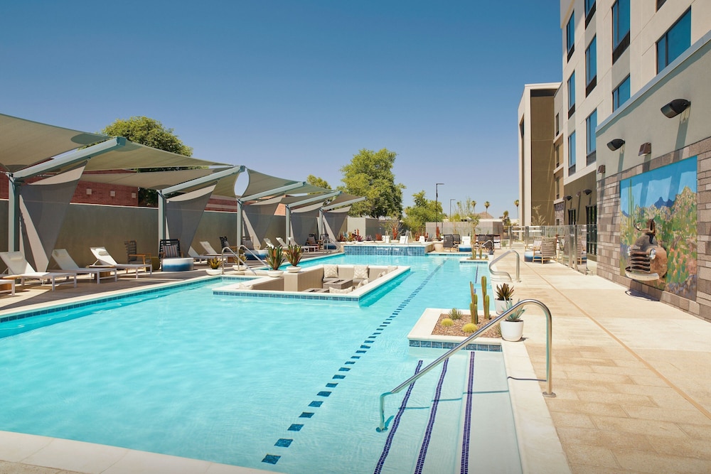 Fairfield by Marriott Inn & Suites Tempe 30/50
