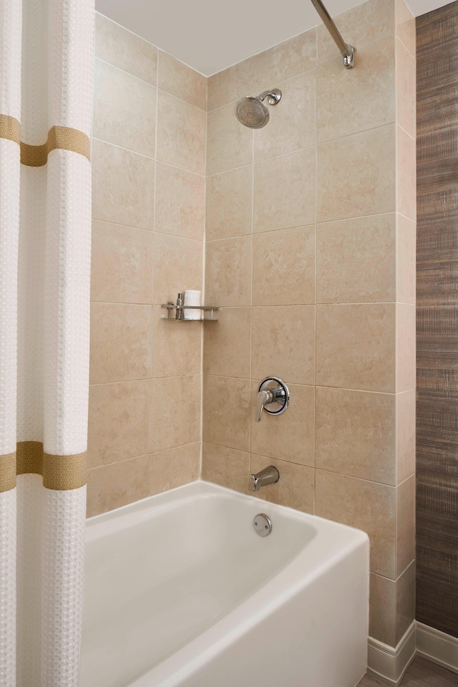 Bethesda North Marriott Hotel Conference Center 49/50